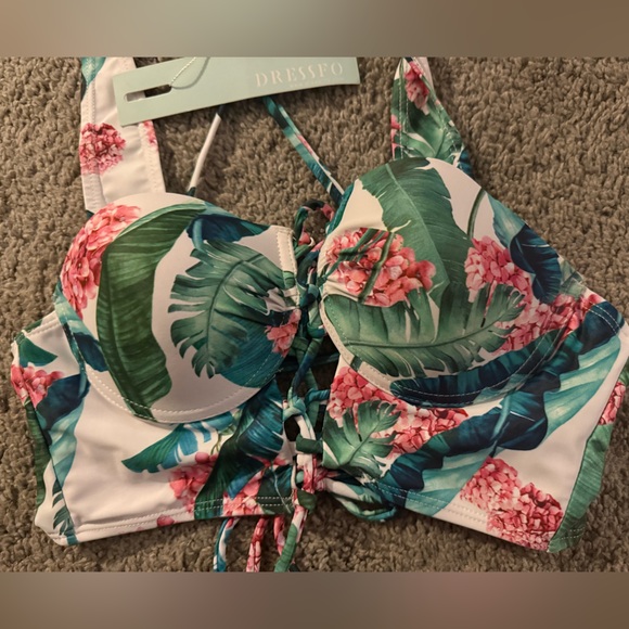 NWT Dressfo Tropical Floral Bikini Top - Picture 2 of 7